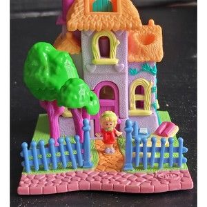 Vintage Blue Bird Polly Pocket cottage playset and doll